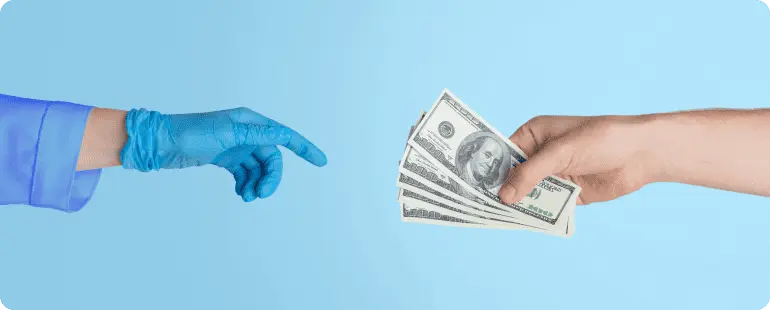 Non-Taxable Stipends
Non-taxable stipends form a significant part of the travel physical therapist’s compensation package. These stipends cover housing, meals, and incidental expenses, which are crucial for professionals constantly on the move. Housing stipends, for example, can vary based on location but are typically provided as a per-day or per-week amount, significantly enhancing the take-home pay of travel physical therapists.
Receiving these non-taxable stipends requires adherence to specific tax rules to ensure they remain tax-free. The amounts are often determined by the General Services Administration (GSA) based on the geographical location of the assignment, providing a fair and standardized approach to covering living expenses.
Reimbursements and Bonuses
Reimbursements and bonuses are additional financial perks that travel physical therapists can enjoy. These reimbursements cover necessary expenses related to assignments, such as travel costs, licensing fees, and other job-related expenditures. Performance bonuses, often tied to the completion of contracts, further enhance the overall compensation package.
Negotiating for these reimbursements and bonuses is crucial. A fair pay package should include all potential reimbursements and bonuses, ensuring that travel physical therapists can maximize their earnings.
These additional benefits not only provide higher pay but also make the travel physical therapy career more financially viable and rewarding.
Average Salary for Travel Physical Therapists
The average salary for travel physical therapists is often higher than that of their staff counterparts. While the base pay for travel physical therapists typically starts at $20 per hour, it can range between $23 to $70 per hour depending on factors such as location and job type. This wide range illustrates the potential for significant earnings in this field.
In addition to hourly wages, travel physical therapists benefit from non-taxable stipends and reimbursements, which boost their overall compensation. This combination of income streams often results in travel physical therapists earning significantly more than those in permanent positions, allowing them to pay off student loans faster and enjoy a more comfortable lifestyle.
Weekly and Annual Earnings
Weekly and annual earnings for travel physical therapists can be quite impressive. On average, a travel physical therapist’s weekly pay can be around $2,054, which equates to approximately $51.35 per hour. In high-paying locations like Syracuse, New York, and Vacaville, California, weekly earnings can reach as high as $3,290 and $3,250, respectively.
These figures highlight the potential for substantial annual earnings, making travel physical therapy an attractive career option for those looking to maximize their income. The non-taxable stipends for meals and incidentals, presented as daily or weekly amounts, further enhance the overall financial benefits.